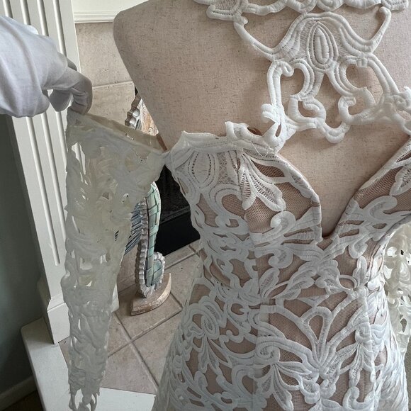 Thurley Arbury Dress with Lace Sleeves NWT Size AU6/US2 - Picture 5 of 15